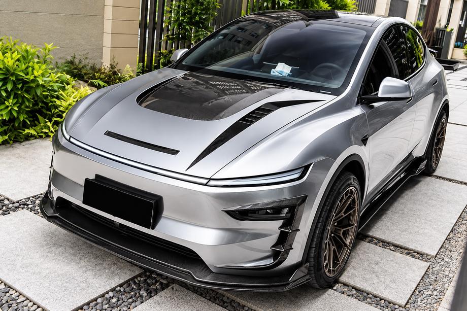 Tesla Model Y 2020- Kit de carrocería Carbon Aerokit (para 2025+) Foto 1