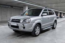 Hyundai Tucson JM 2004- Estribos Laterales Allmond Grey (2 uds., Aluminio) foto 1