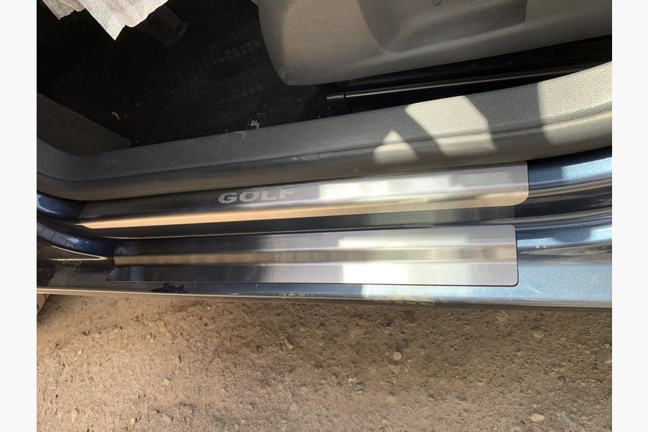 Volkswagen Golf 5 2003-2009 Protector de umbral Nataniko Standard (acero inoxidable) Foto 8