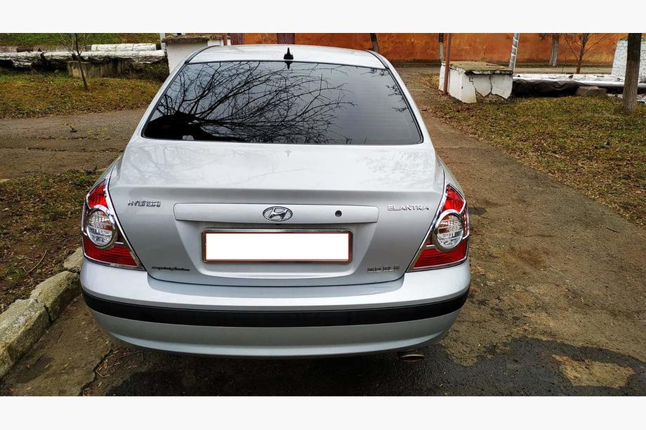Hyundai Elantra (XD) 2000-2011 Cubiertas Cromadas para Luces Traseras (2 uds, plastico) Image