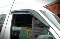 Volkswagen Crafter 2006-2016 Deflectores de Ventana (2 uds., Sunplex Sport) foto 7