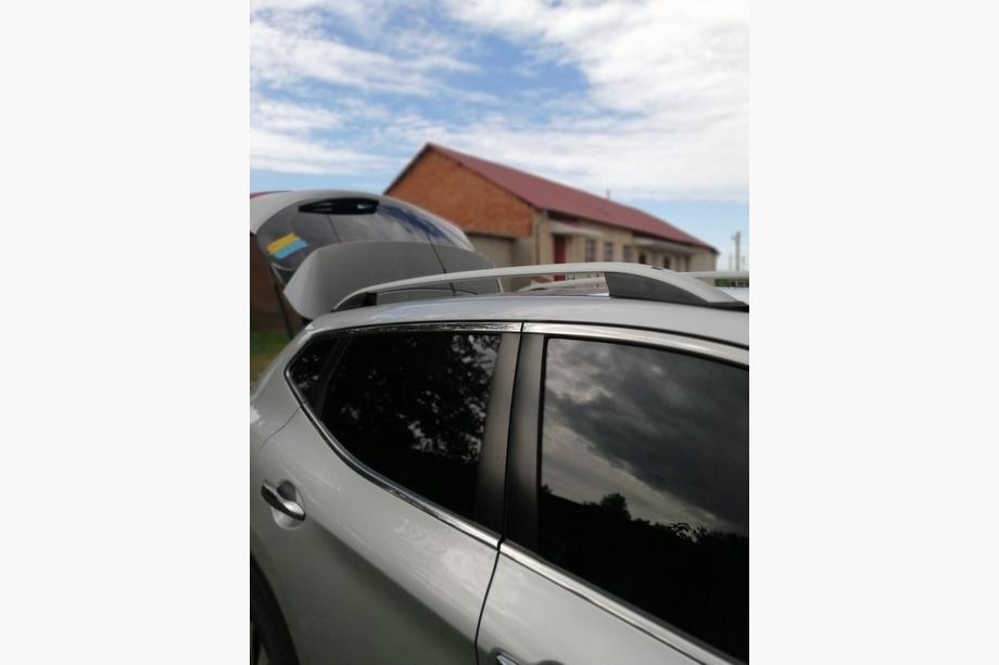 Nissan Qashqai 2014-2021 Barras de Techo Skyport GREY Foto 2