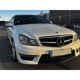 Kit de carrocería C63 AMG Mercedes C-class W204 2007-2015 foto 1