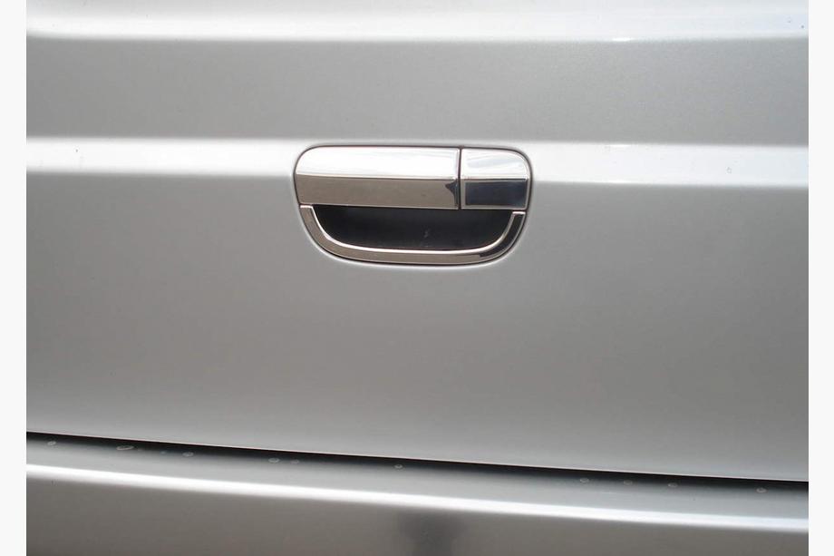 Mercedes Vito W639 2004-2014 Cubierta de manilla trasera (acero inoxidable) Carmos - Acero Inoxidable Turco Foto 1
