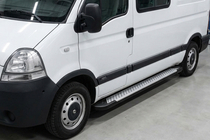 Nissan Interstar 2002-2010 Estribos laterales Allmond (2 uds., aluminio) foto 1