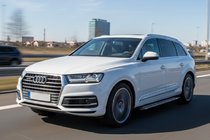 Audi Q7 2015–2026 Estribos Laterales Rainbow (2 uds., Aluminio) foto 1