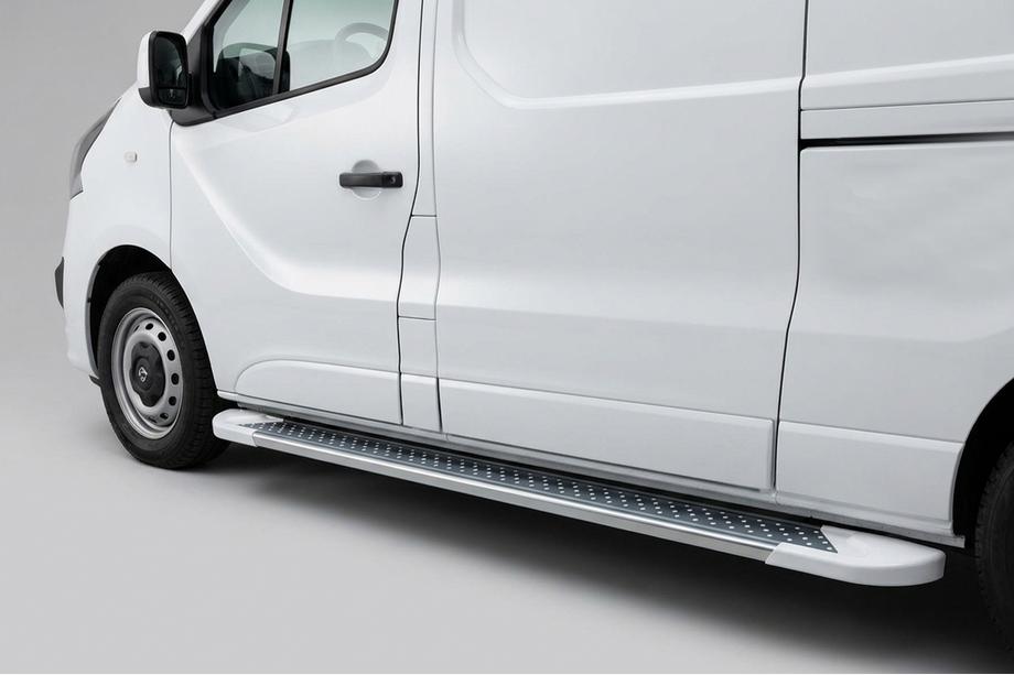 Renault Trafic 2015- Estribos Laterales Allmond White (2 uds., Aluminio) Image