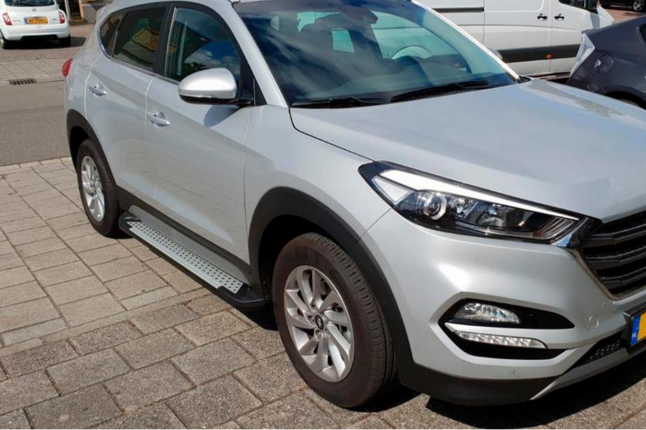 Hyundai Tucson TL 2016-2021 Estribos laterales Allmond Grey (2 uds., aluminio) Image