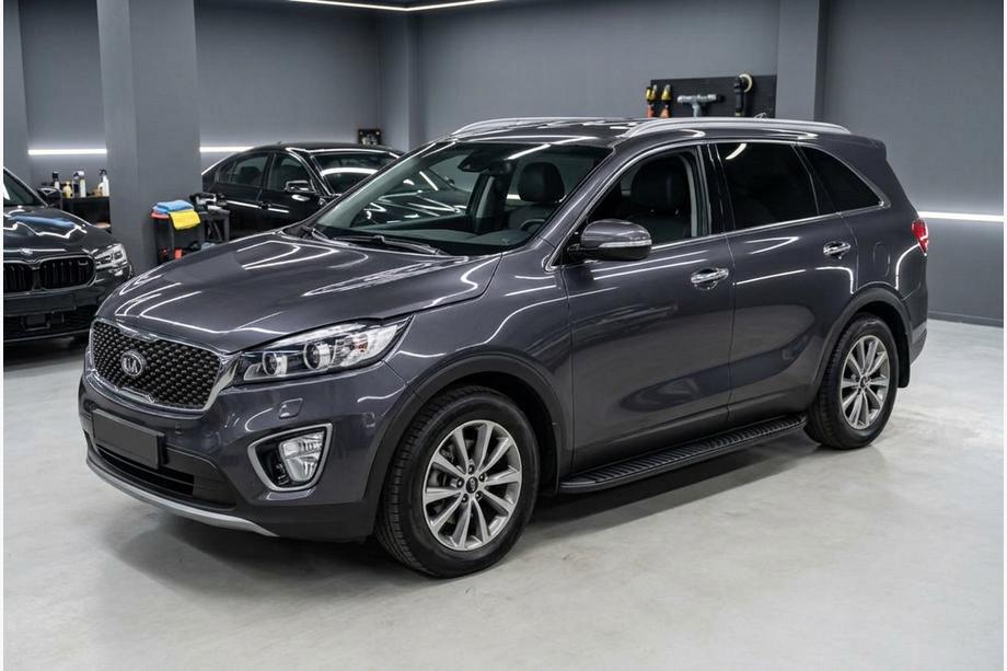 Kia Sorento III UM 2014-2020 Estribos Laterales Tayga Black (2 uds., Aluminio) Image