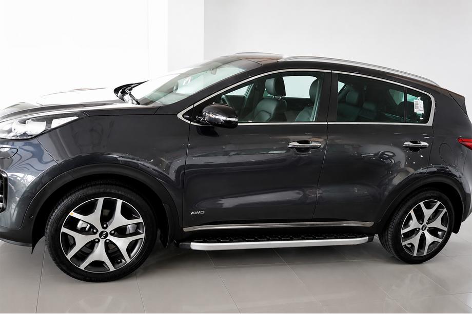 Kia Sportage 2015-2021 Estribos Laterales Fullmond (2 uds., Aluminio) Image