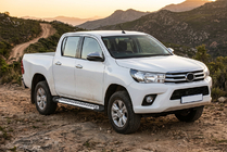 Toyota Hilux 2015- Estribos Laterales Line (2 uds., Aluminio) foto 1