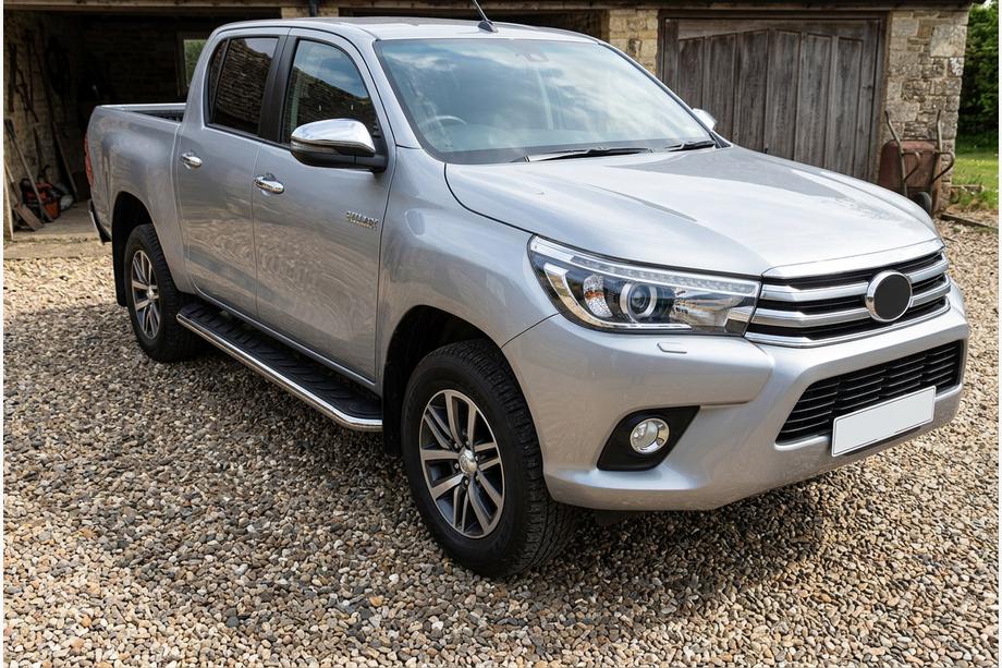 Toyota Hilux 2015- Estribos Laterales Maydos V1 (2 uds., Aluminio y Acero Inoxidable) Image
