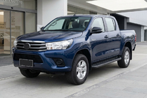 Toyota Hilux 2015- Estribos Laterales Bosphorus Black (2 uds., Aluminio) foto 1
