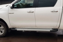 Toyota Hilux 2015- Estribos laterales Allmond Grey (2 uds., aluminio) foto 4