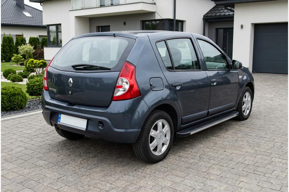 Dacia Sandero 2007-2013 Estribos Laterales Maya V1 (2 uds., Aluminio) Image