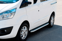 Ford Custom 2013-2022 Estribos laterales Fullmond (2 uds., aluminio) foto 1
