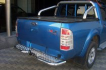 Ford Ranger 2007-2011 Barras traseras de esquina AK003 (2 uds., acero inoxidable) foto 2