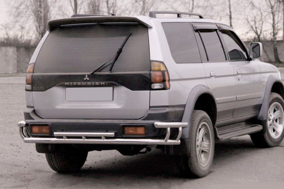 Mitsubishi Pajero Sport 1996-2007 Protector Trasero AK005-2 (Acero Inoxidable) Image