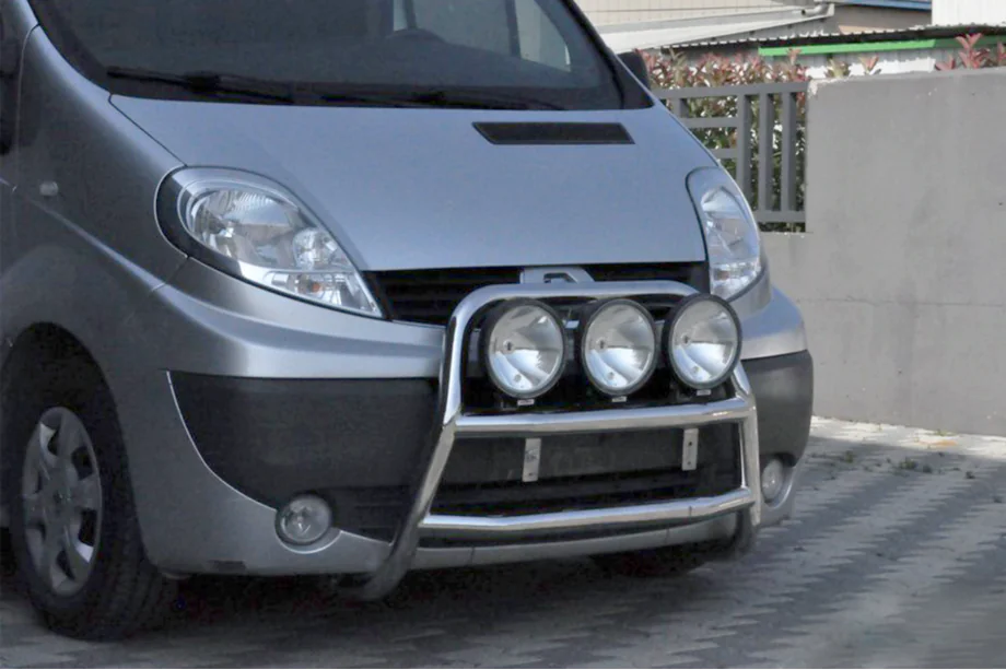 Renault Trafic 2001–2015 Defensa Delantera WT018 (Acero Inoxidable) Image