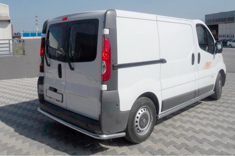Opel Vivaro 2001–2015 Protector Trasero AK005 (Acero Inoxidable) Image
