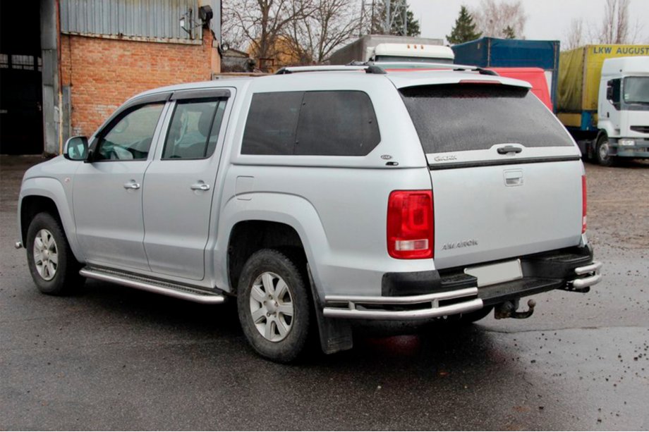 Volkswagen Amarok 2010-2022 Esquinas traseras AK003-Double (2 uds, acero inoxidable) Image