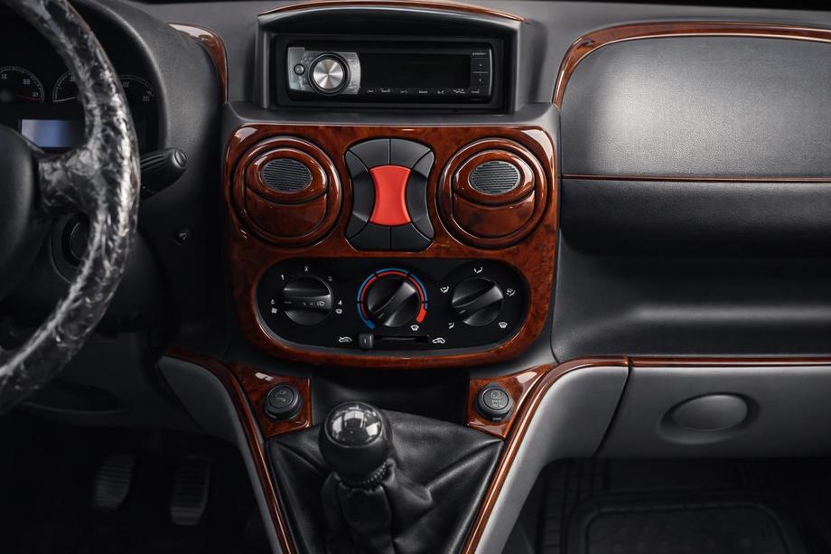 Fiat Doblo I 2001-2005 Cubiertas de Panel de Salpicadero Aluminio Image
