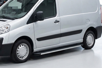 Citroen Jumpy 2007–2017 Estribos Laterales Maya (2 uds., Aluminio) foto 1
