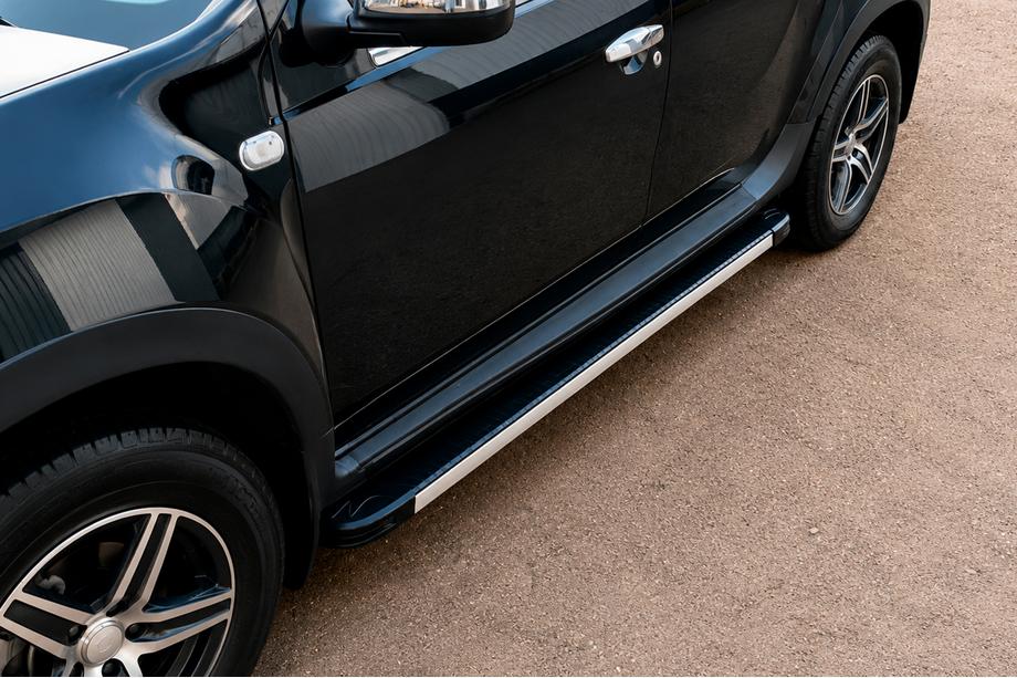 Dacia Duster 2008-2018 Estribos Laterales Maya V1 (2 uds., Aluminio) Image