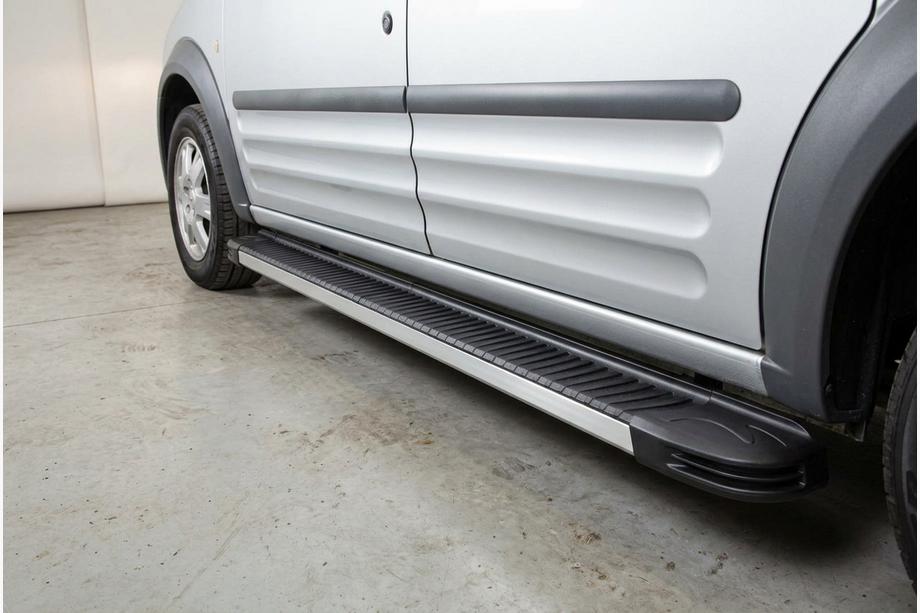 Ford Connect 2006–2009 Estribos Laterales Maya (2 uds., Aluminio) Image