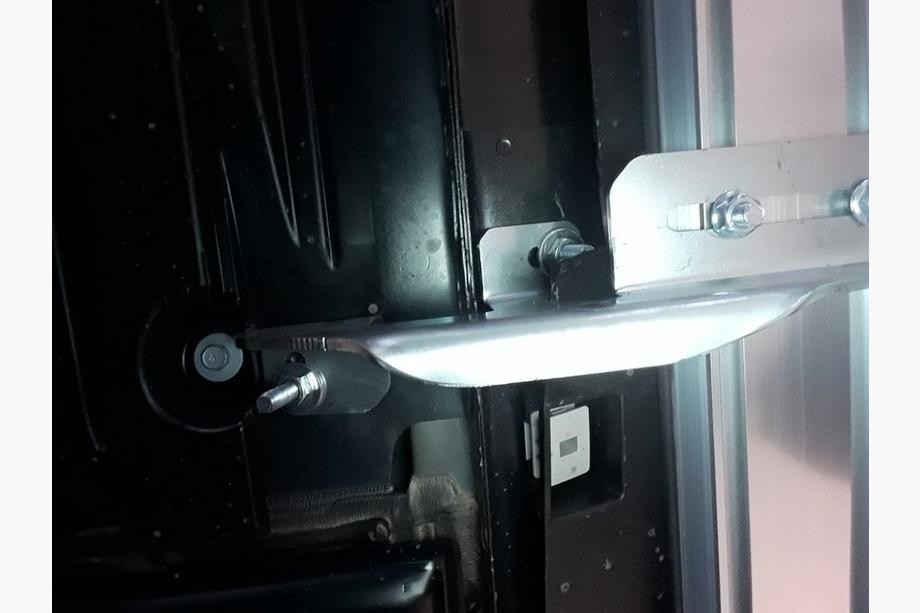 Ford Kuga/Escape 2013-2019 Estribos Laterales Maya V1 (2 uds., Aluminio) Con molduras en las puertas Foto 4