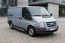 Ford Transit 2000–2014 Estribos Laterales Maya (2 uds., Aluminio) foto 1