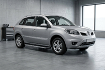 Renault Koleos 2008-2016 Estribos Laterales Maya V1 (2 uds., Aluminio) foto 1