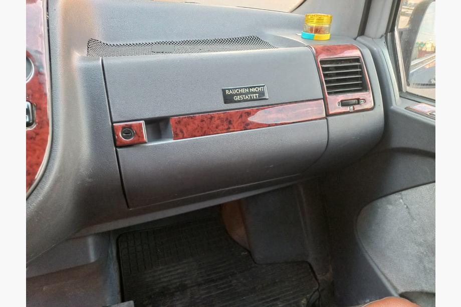 Mercedes Vito W638 1996-2003 Cubiertas de Panel Meric (1999-2003) Madera Foto 2