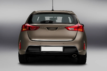 Toyota Auris 2012-2018 Moldura maletero acero inoxidable foto 1