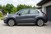 Fiat 500X 2014-2024 Estribos Laterales Maydos V2 (2 uds., Aluminio y Acero Inoxidable) foto 1