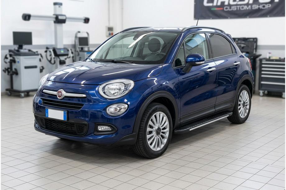 Fiat 500X 2014-2024 Estribos laterales Bosphorus Grey (2 uds., aluminio) Image