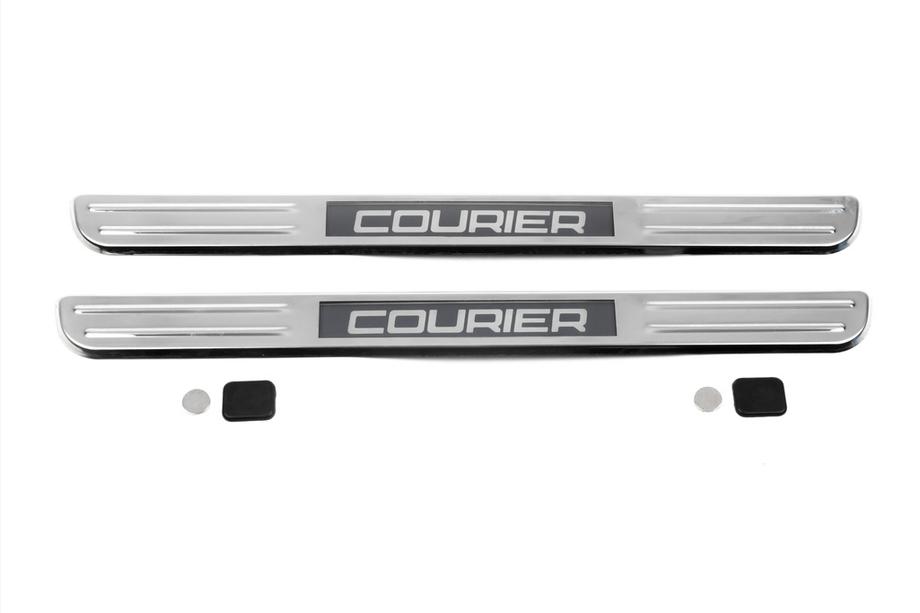 Ford Courier 2014-2023 Placas de umbral iluminadas (2 uds, acero inoxidable) Foto 4