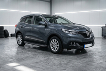 Renault Kadjar 2015-2022 Estribos Laterales Allmond Black (2 uds., Aluminio) foto 1