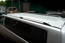 Volkswagen T6 2015-2024 Barras de techo CROWN (gris mate) foto 17
