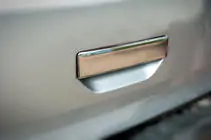 Volkswagen T6 2015-2024 Cubierta de manilla trasera (acero inoxidable) foto 3