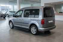 Volkswagen Caddy 2015-2020 Estribos Laterales Allmond Black (2 uds., Aluminio) foto 1