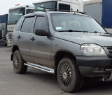 Chevrolet Niva 1998-2020 Estribos Laterales Premium (2 uds., Acero Inoxidable) foto 1