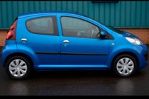 Citroen C-1 2005-2014 Cubiertas de manijas de puerta en acero inoxidable 2 piezas, Carmos - Acero Turco foto 1