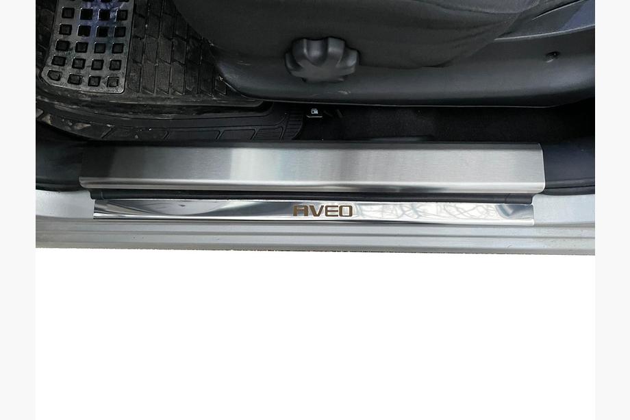 Chevrolet Aveo T250 2005-2011 Protector de umbral de puerta de acero inoxidable Carmos (4 uds) Foto 8