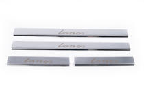 Daewoo Lanos 1998-2017 Protector de umbral de puerta de acero inoxidable Carmos V1 (4 uds) foto 2