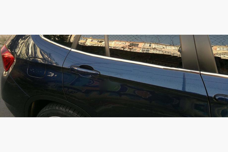 BMW X1 E84 2009-2015 Molduras inferiores de ventanas acero inoxidable 6 uds Foto 4