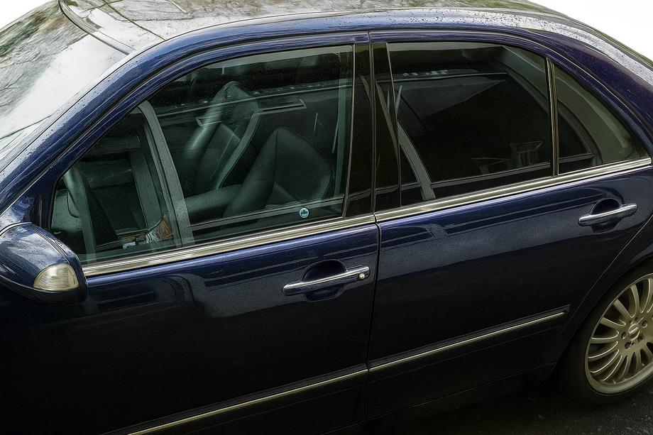 Mercedes E-class W210 1995-2002 Molduras inferiores de ventanas acero inoxidable (4 uds) Carmos - Fabricante Turco Image