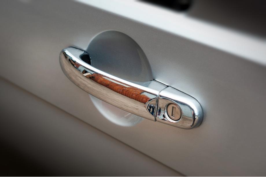 Volkswagen T6 2015-2024 Cubiertas de Manijas de Puerta de Acero Inoxidable 4 piezas. Carmos - acero turco Foto 4