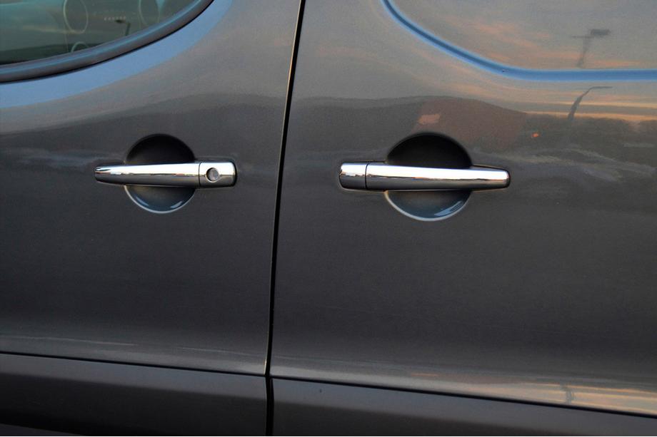 Peugeot 207 2006–2014 Cubiertas de manijas de puerta en acero inoxidable 2 piezas. OmsaLine - Acero Inoxidable Italiano Image