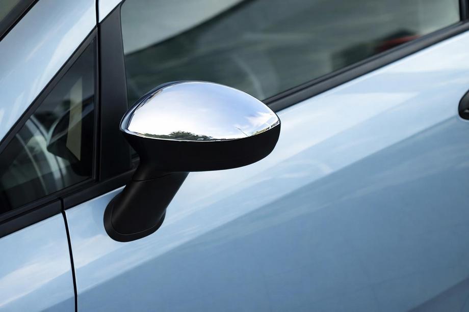 Fiat Linea 2006-2018 Cubiertas de Espejos (2 uds., Acero Inoxidable) Image